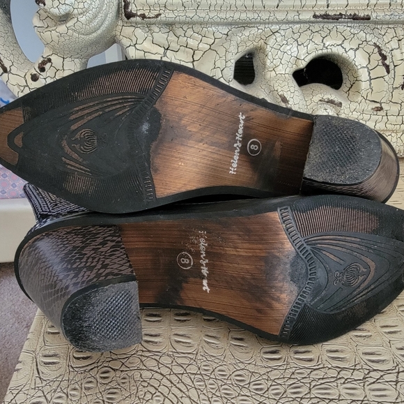 HELEN & HEART boots - Picture 5 of 8